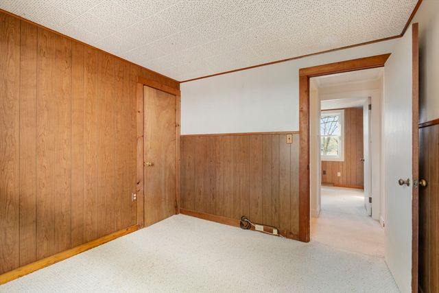 6 Stanley Pl, Barnstable, MA 02601