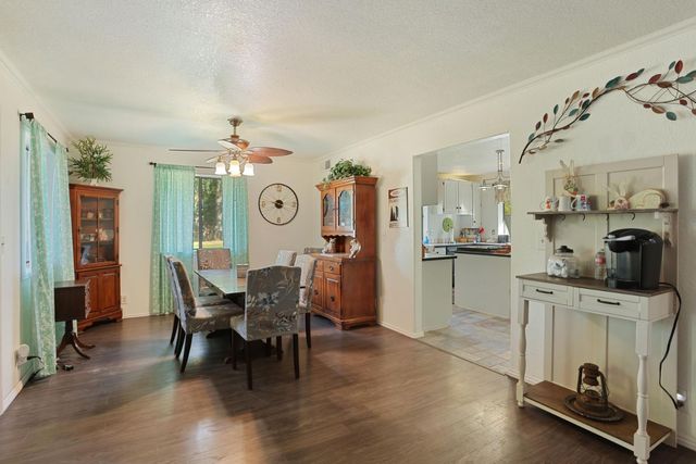 2442 Huckleberry Ln, Valley Springs, CA 95252