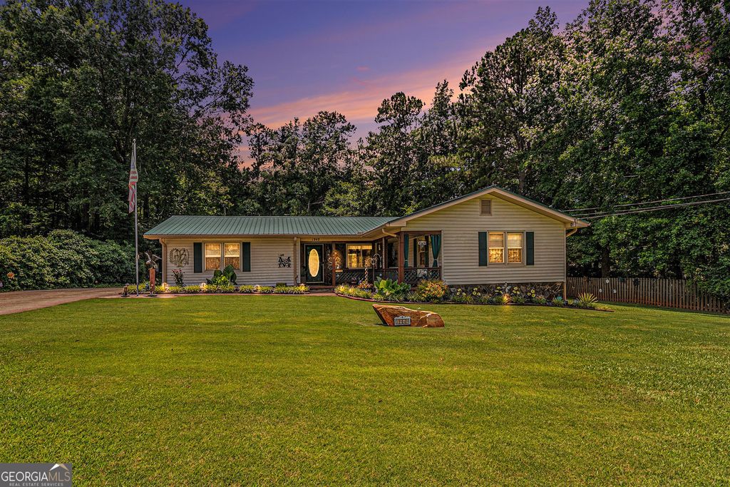 1949 Bonnie Ridge Drive, Griffin, GA 30223