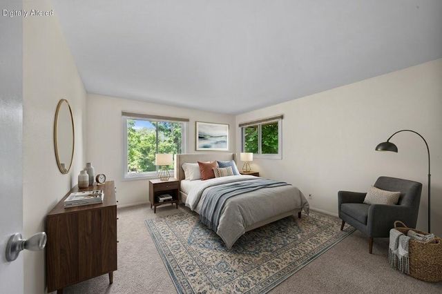 W3490 Oakwood DRIVE, Lake Geneva, WI 53147