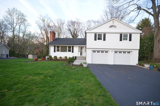 153 Woody Lane, Fairfield, CT 06825