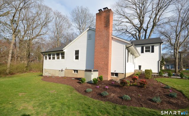 153 Woody Lane, Fairfield, CT 06825