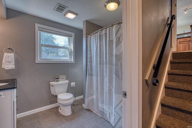 7215 E Powell Avenue, Evansville, IN 47715