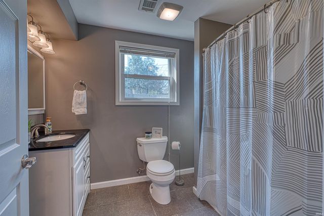 7215 E Powell Avenue, Evansville, IN 47715