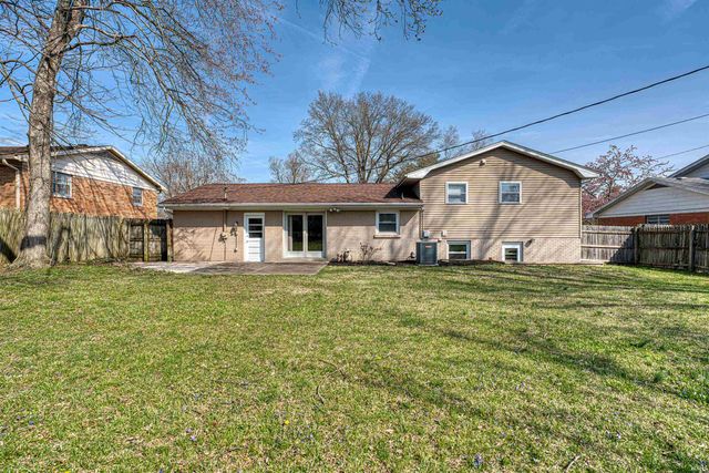 7215 E Powell Avenue, Evansville, IN 47715