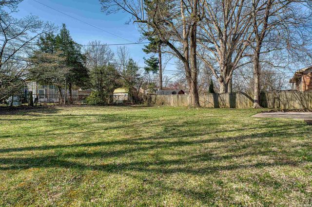 7215 E Powell Avenue, Evansville, IN 47715