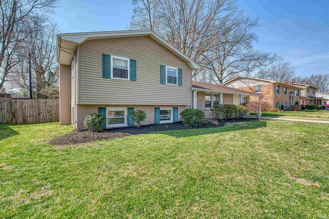 7215 E Powell Avenue, Evansville, IN 47715