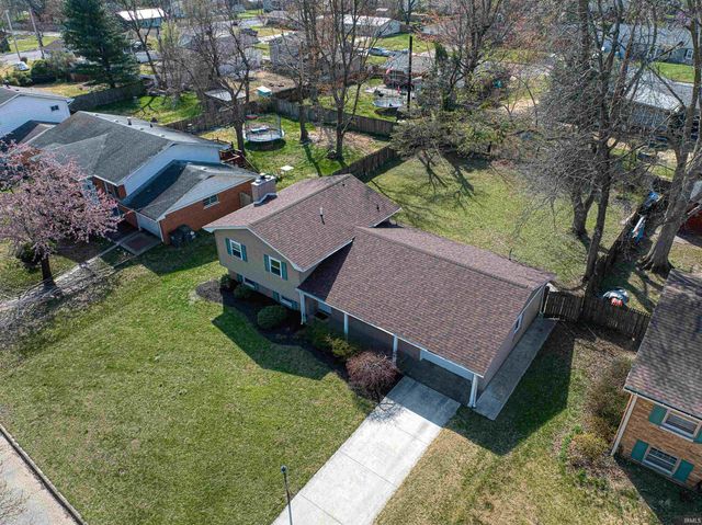 7215 E Powell Avenue, Evansville, IN 47715