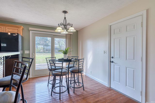 7215 E Powell Avenue, Evansville, IN 47715