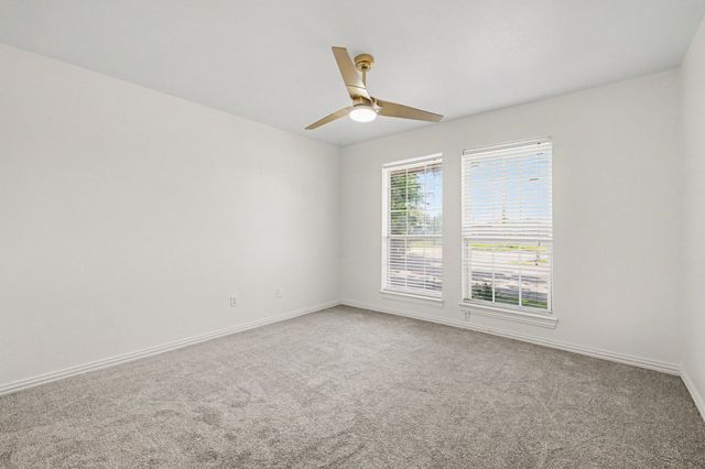 307 Dixon Street, Terrell, TX 75160