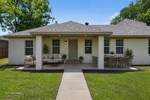 307 Dixon Street, Terrell, TX 75160