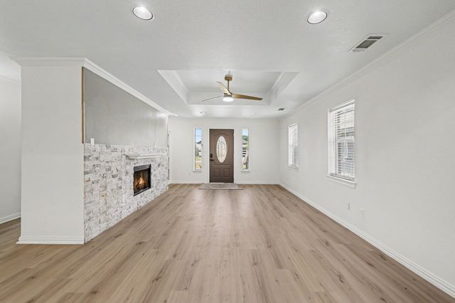 307 Dixon Street, Terrell, TX 75160