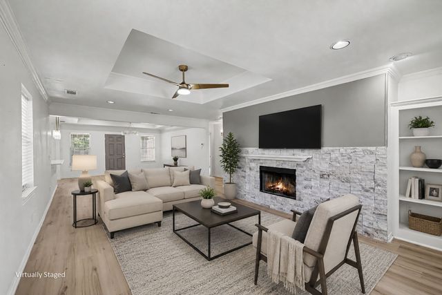 307 Dixon Street, Terrell, TX 75160