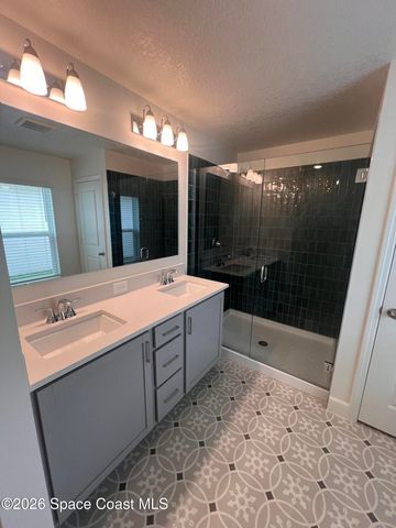 715 Hatton Lane SE, Palm Bay, FL 32909