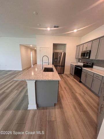 715 Hatton Lane SE, Palm Bay, FL 32909