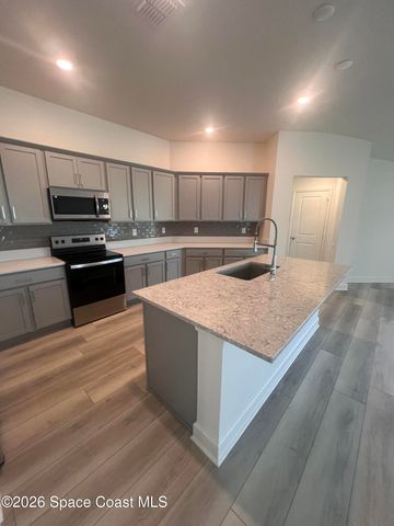 715 Hatton Lane SE, Palm Bay, FL 32909