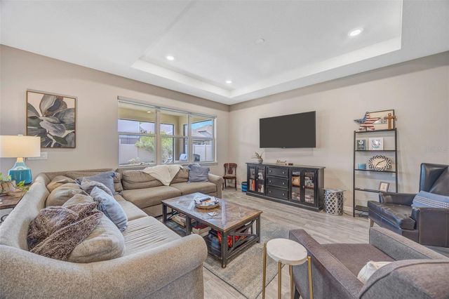 18928 WILLOWMORE CEDAR DRIVE, Lutz, FL 33558