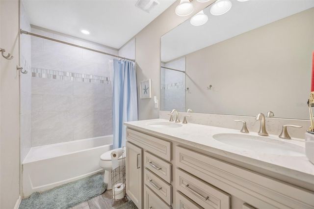18928 WILLOWMORE CEDAR DRIVE, Lutz, FL 33558