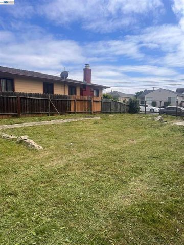 1737 ESMOND AVE, Richmond, CA 94801