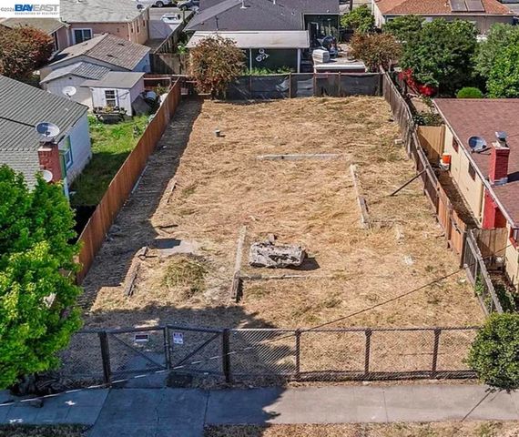 1737 ESMOND AVE, Richmond, CA 94801