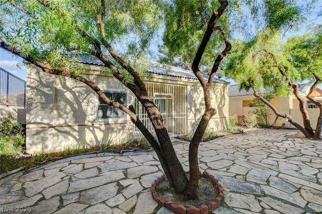 353 Mill Hollow Road, Las Vegas, NV 89107