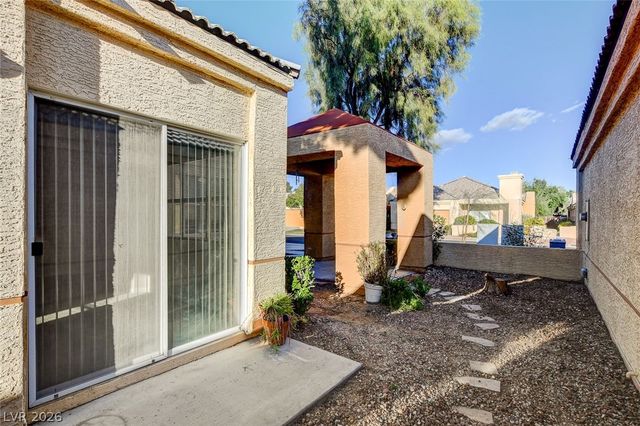 353 Mill Hollow Road, Las Vegas, NV 89107