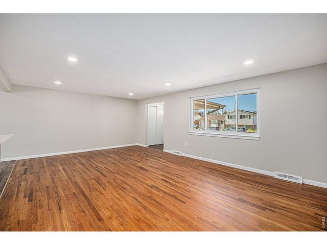 280 N 14th Ave, Brighton, CO 80601