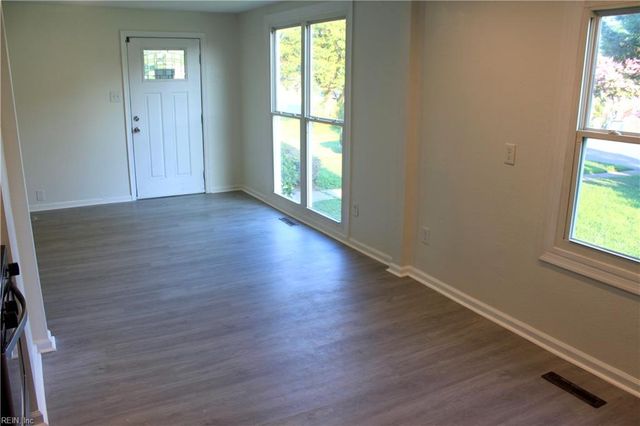 906 Hancock AVE, Portsmouth, VA 23701