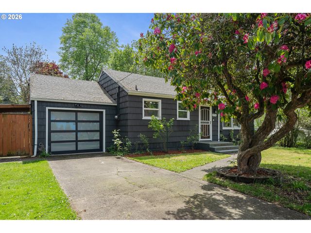 8934 Ne SUMNER St, Portland, OR 97220