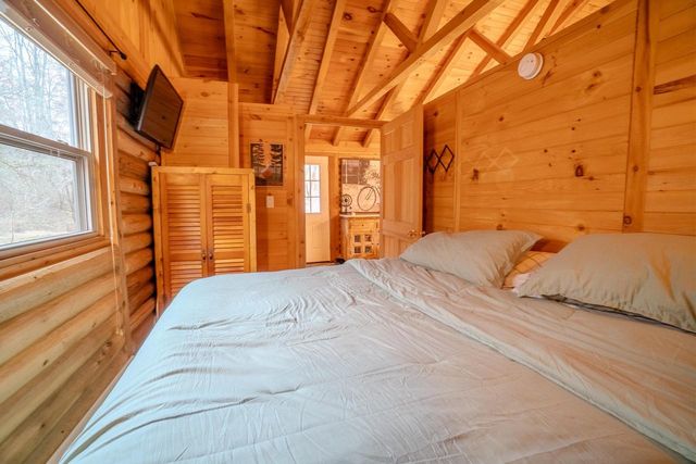 W10448 Whippoorwill Lane, Elroy, WI 53929