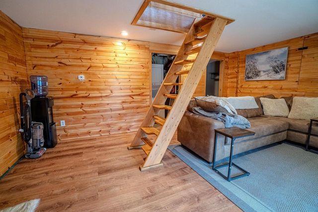 W10448 Whippoorwill Lane, Elroy, WI 53929