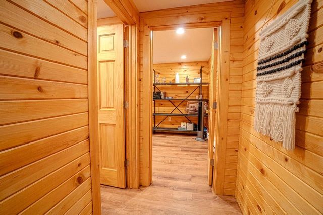 W10448 Whippoorwill Lane, Elroy, WI 53929