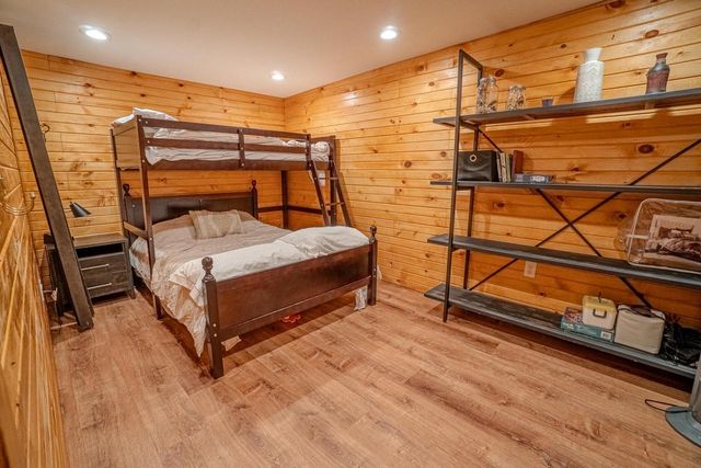 W10448 Whippoorwill Lane, Elroy, WI 53929