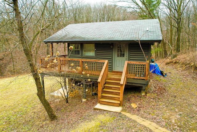 W10448 Whippoorwill Lane, Elroy, WI 53929