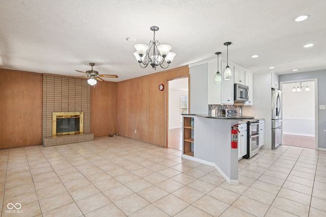 13205 Allisonville Road, Fishers, IN 46038