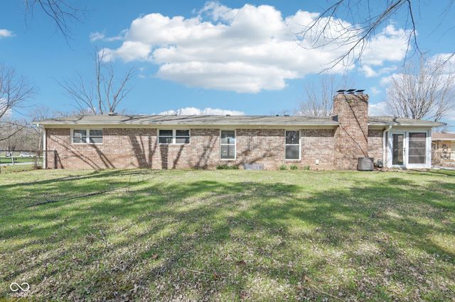 13205 Allisonville Road, Fishers, IN 46038