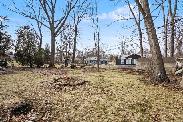 7649 N 51st BOULEVARD, Milwaukee, WI 53223