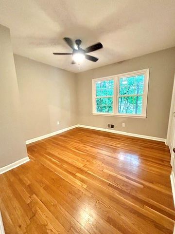 80 Pinehurst Lane, Marietta, GA 30068