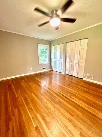 80 Pinehurst Lane, Marietta, GA 30068