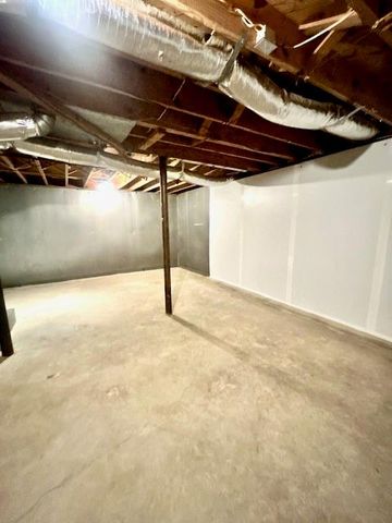 80 Pinehurst Lane, Marietta, GA 30068