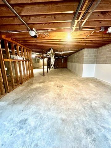 80 Pinehurst Lane, Marietta, GA 30068