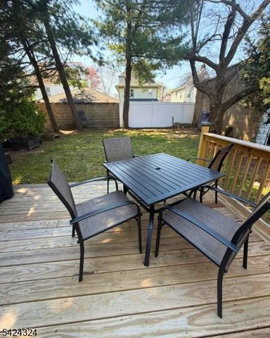 10 Fairview Pl, Bloomfield Twp., NJ 07003