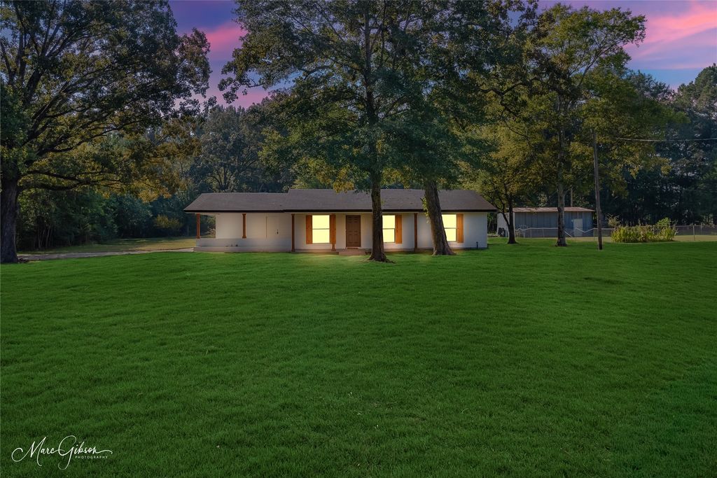 6117 Colquitt Road, Keithville, LA 71047