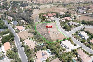 6945 Royal Hunt Ridge, Riverside, CA 92506