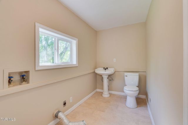 2629 Birdwell Street, Kingsport, TN 37664