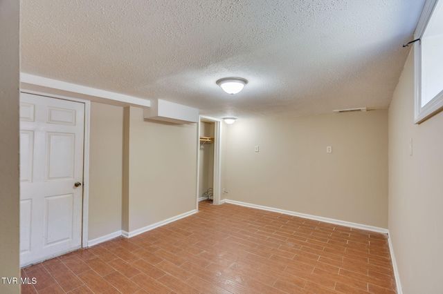 2629 Birdwell Street, Kingsport, TN 37664