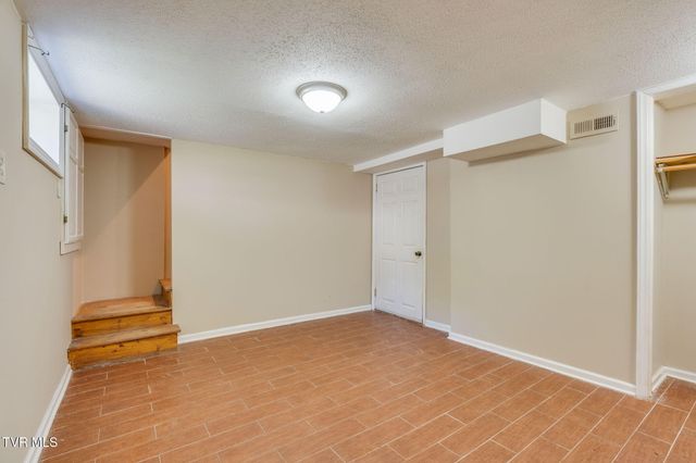 2629 Birdwell Street, Kingsport, TN 37664