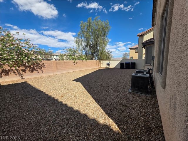5628 West Tideview Street, North Las Vegas, NV 89081