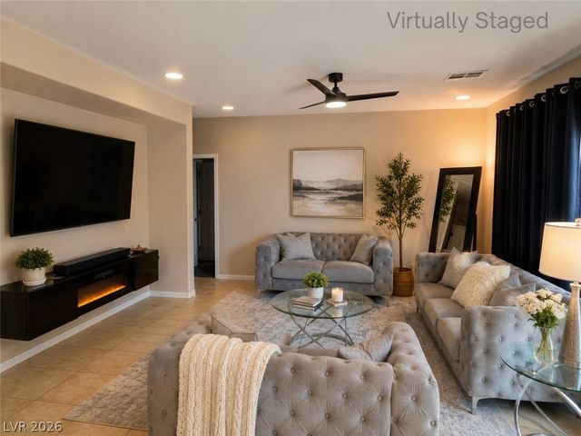5628 West Tideview Street, North Las Vegas, NV 89081