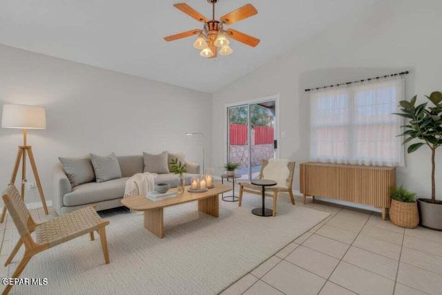 12255 Via Del Rio, El Paso, TX 79936